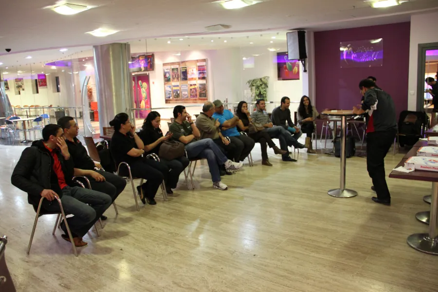Joueurs réunis lors d'une finale de l'ASBM au Megamall de Rabat